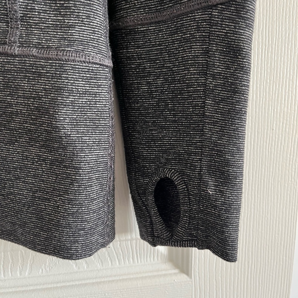Lululemon In Stride Jacket - Picture 2 of 5